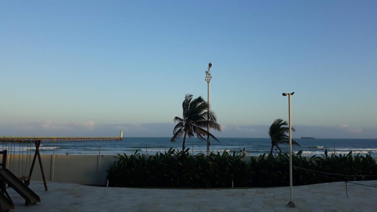 Apartamento com 2 quartos de FRENTE PARA O MAR Maceió Exterior foto